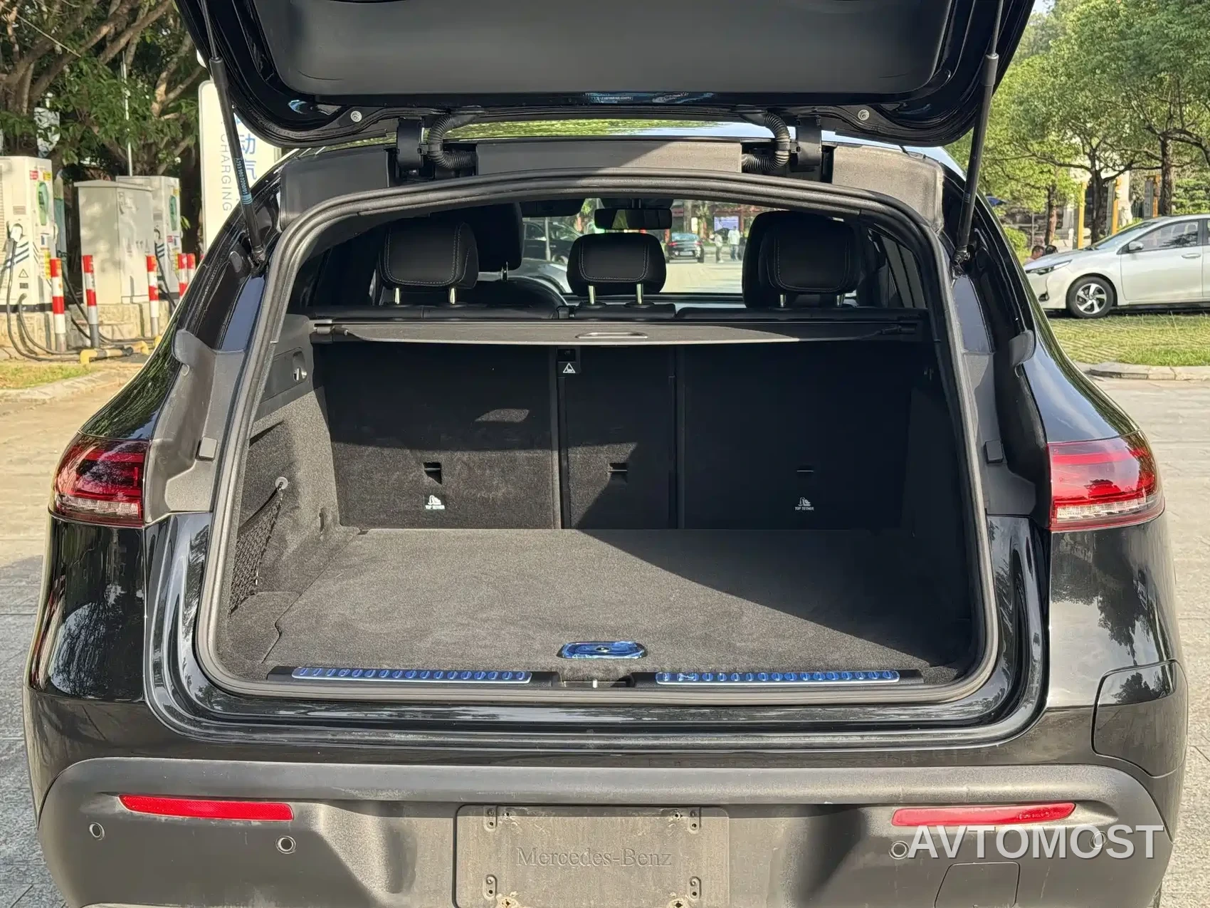 Mercedes-Benz EQC 2020 EQC 350 4MATIC — фото 14