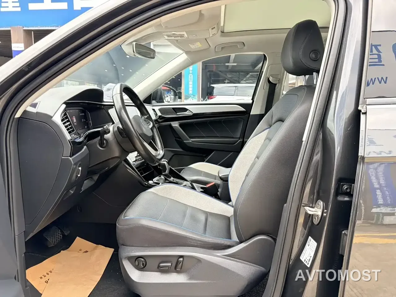 Volkswagen Tayron GTE Plug-in Hybrid 2020 1.4T Premium — фото 10