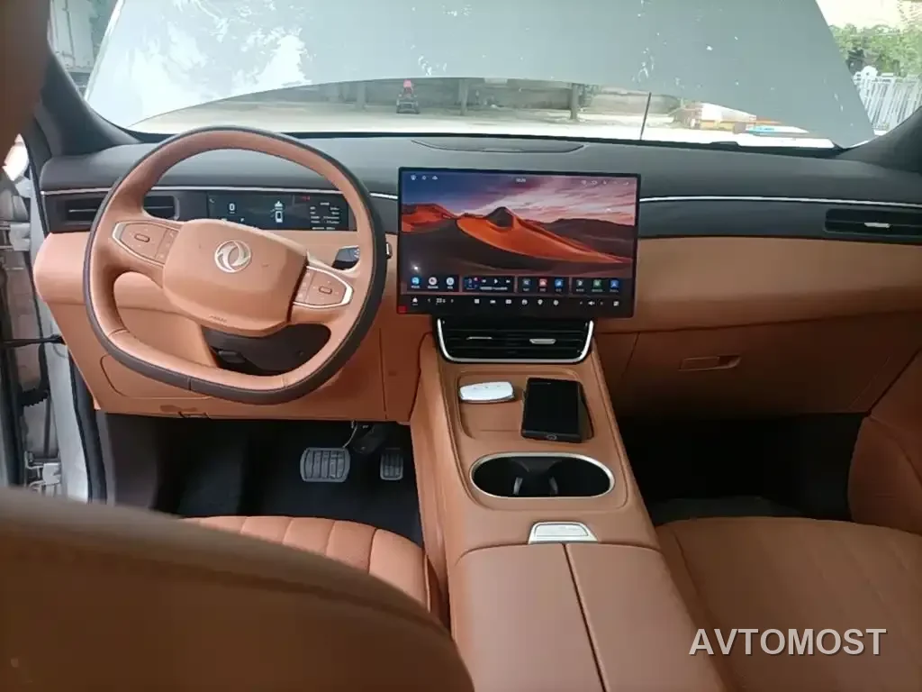 Dongfeng Aeolus L8 2025 Plug-in Hybrid — фото 9