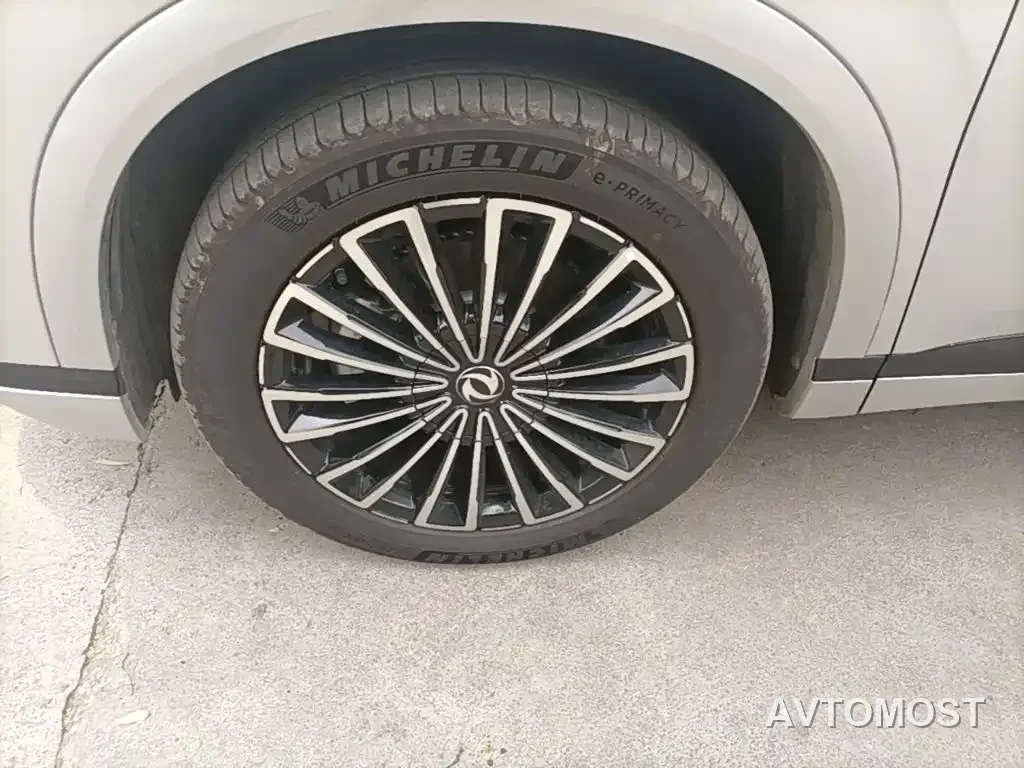 Dongfeng Aeolus L8 2025 Plug-in Hybrid — фото 20