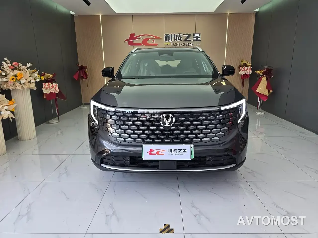 Changan CS55PLUS PHEV 2026 Smart New Blue Whale 125km Zhiyue Edition — фото 2