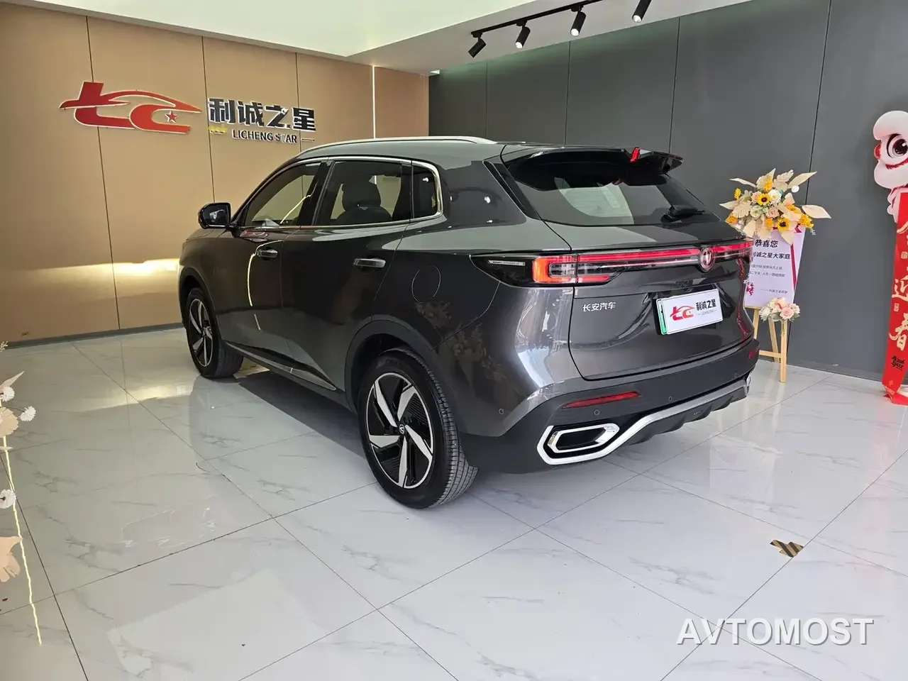 Changan CS55PLUS PHEV 2026 Smart New Blue Whale 125km Zhiyue Edition — фото 4
