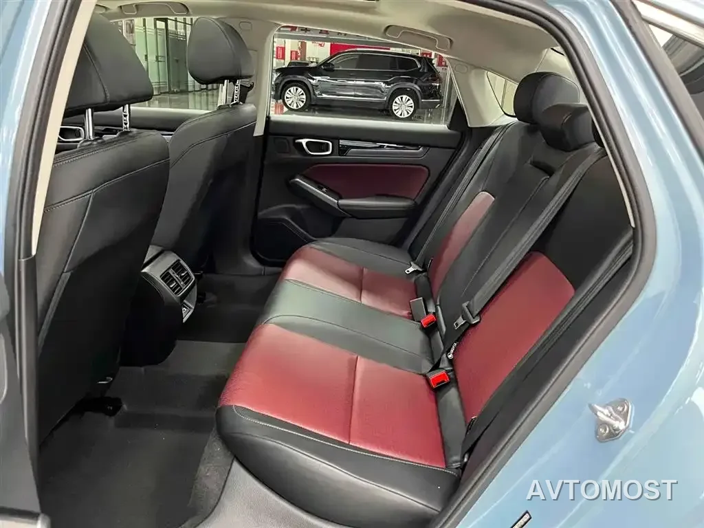 Honda Integra 2023 2.0L e:HEV Sharp Premium Edition — фото 13