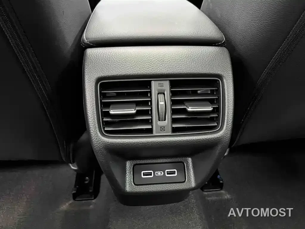 Honda Integra 2023 2.0L e:HEV Sharp Premium Edition — фото 14