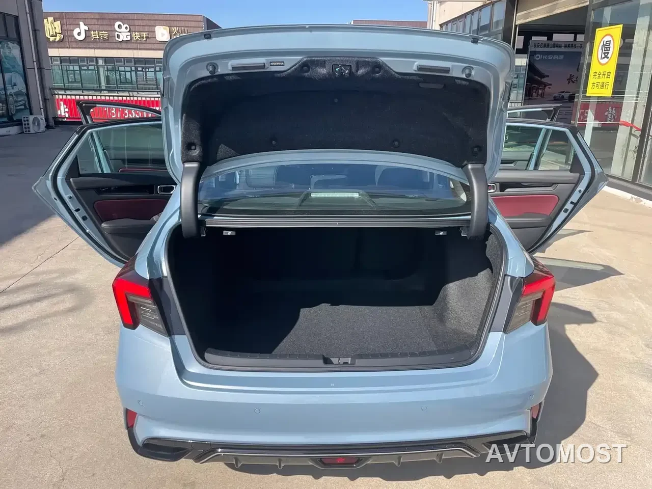 Honda Integra 2023 2.0L e:HEV Sharp Premium Edition — фото 19