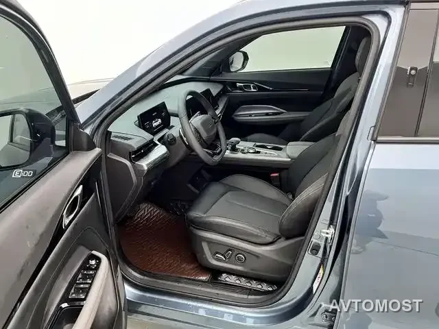 Changan Oshan Z6 EV 2023 Smart Electric iDD 150KM Flagship PLUS Smart Parking Edition — фото 16