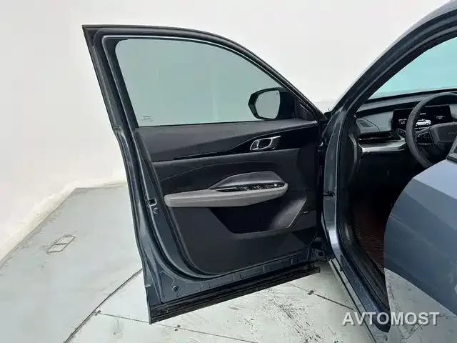 Changan Oshan Z6 EV 2023 Smart Electric iDD 150KM Flagship PLUS Smart Parking Edition — фото 23