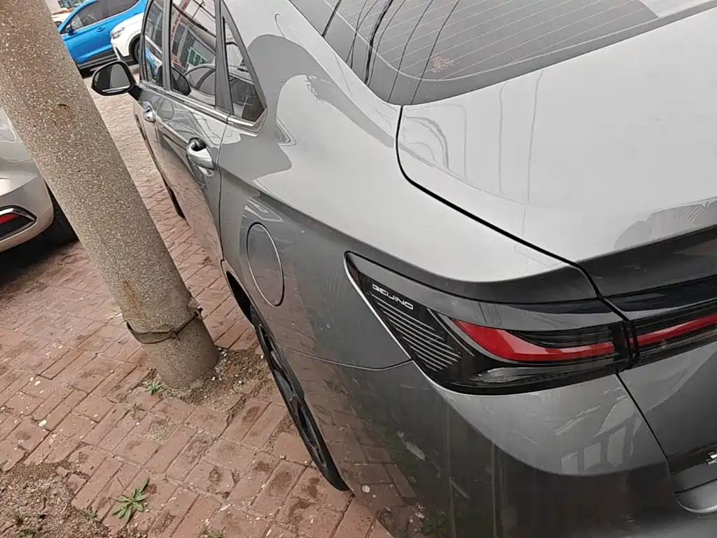 BAIC Beijing EU5 PLUS 2023 R500 Premium Edition — фото 5