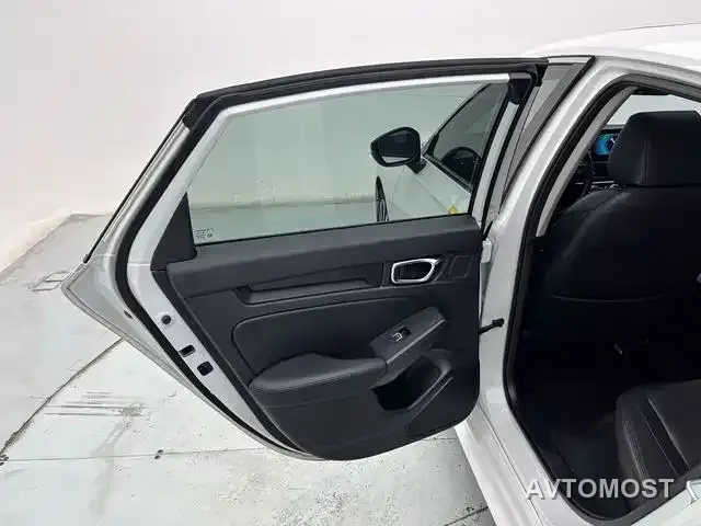Honda Integra 2023 2.0L e:HEV Sharp Tech Edition — фото 10