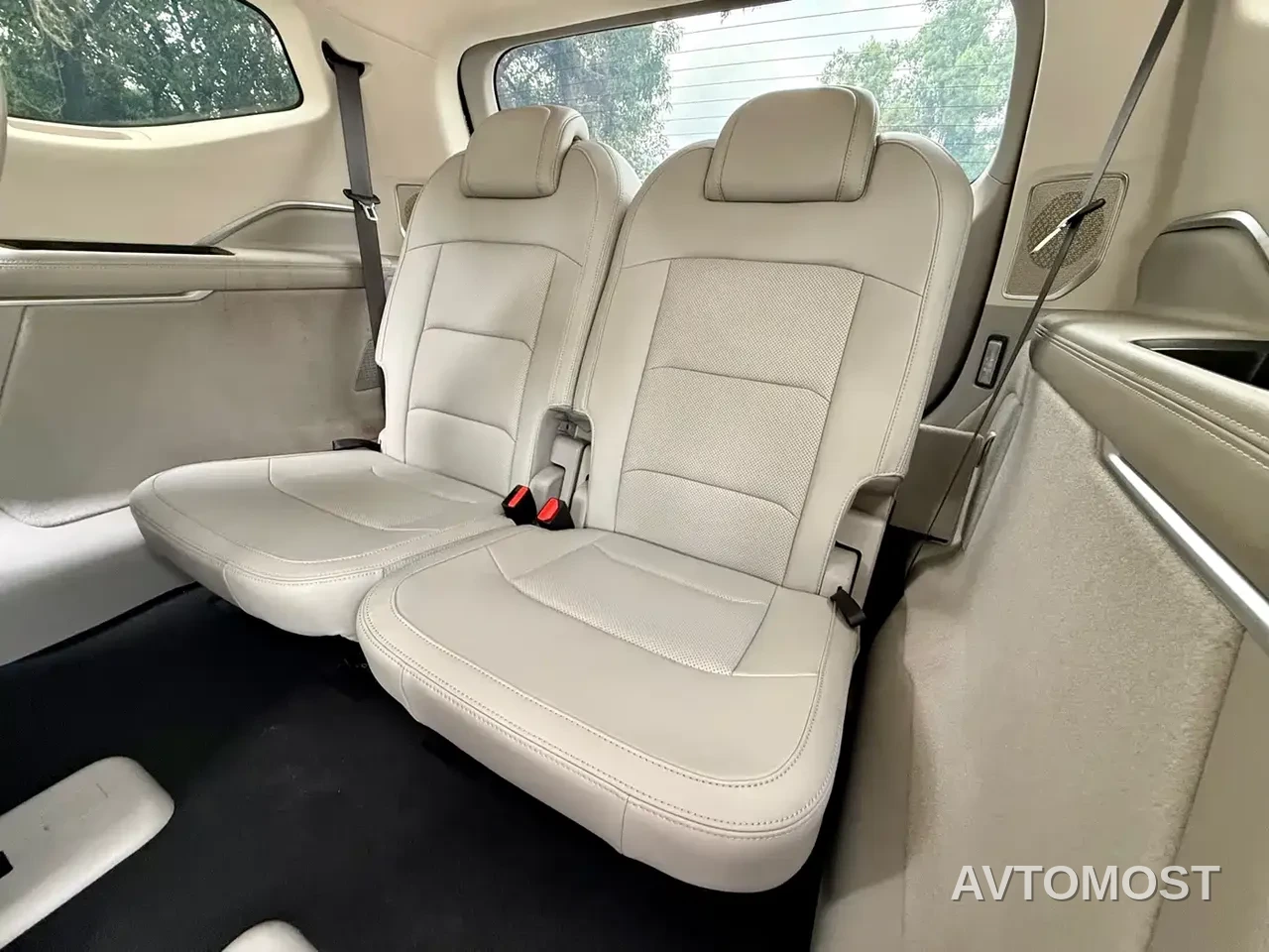 Geely Jiaji New Energy 2021 ePro 1.5TD PHEV Leisure Edition — фото 15