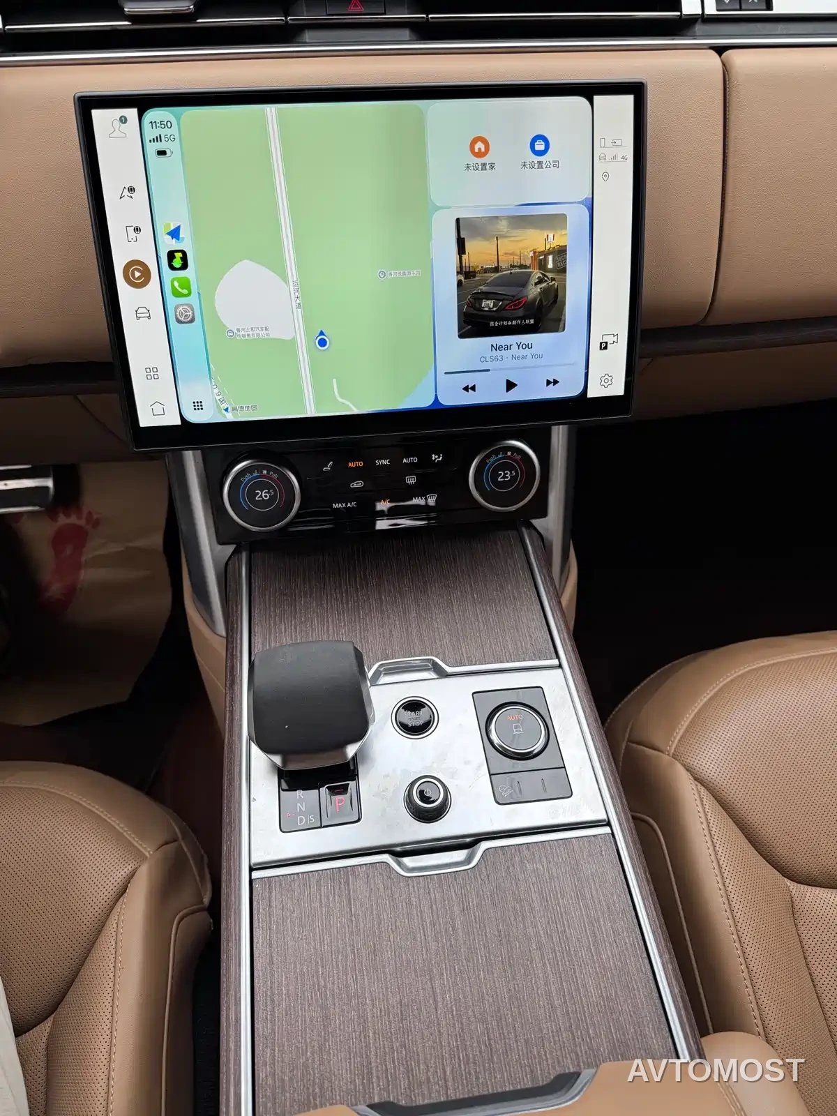 Land Rover Range Rover 2023 3.0 L6 400PS Golden Age 7-Seater Long Wheelbase — фото 14