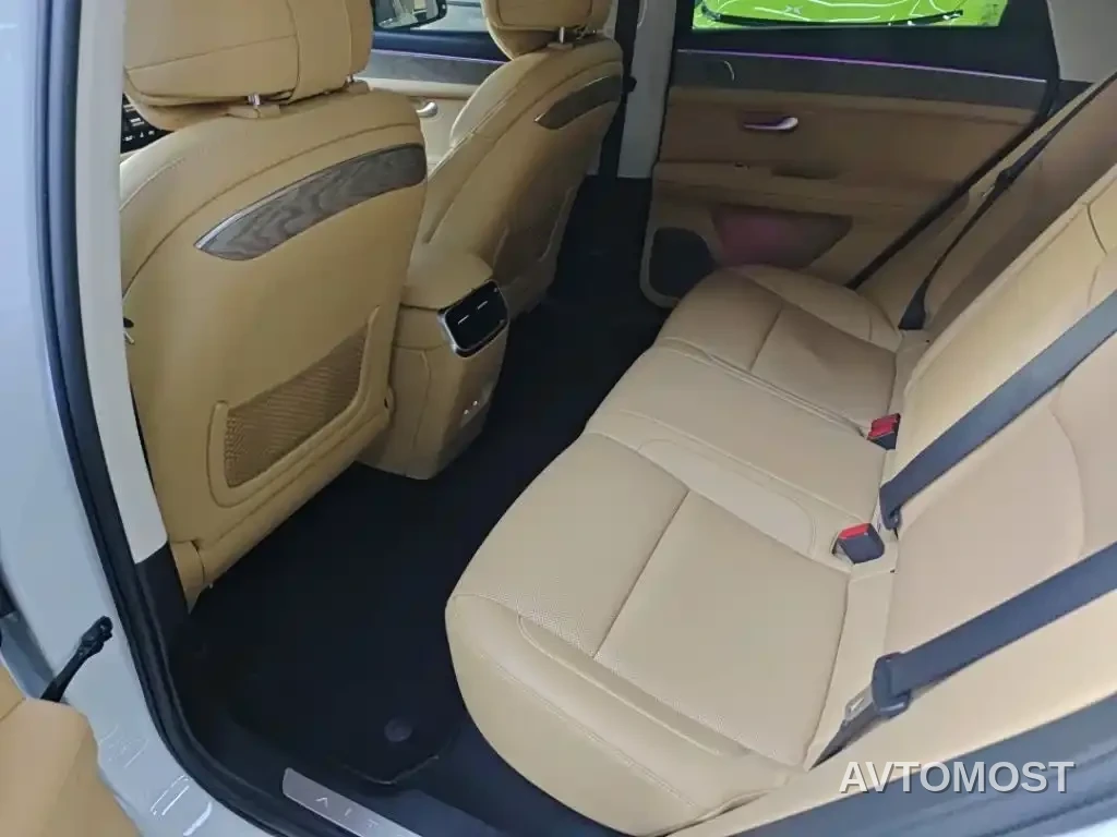 AITO M5 2022 Extended Range RWD Standard — фото 3