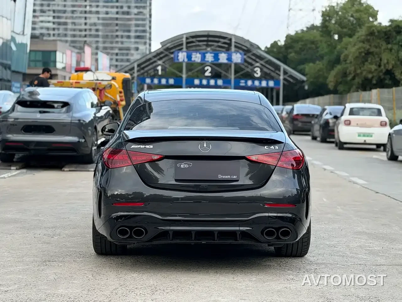 Mercedes-Benz C-Class AMG 2026 AMG C 43 4MATIC — фото 11