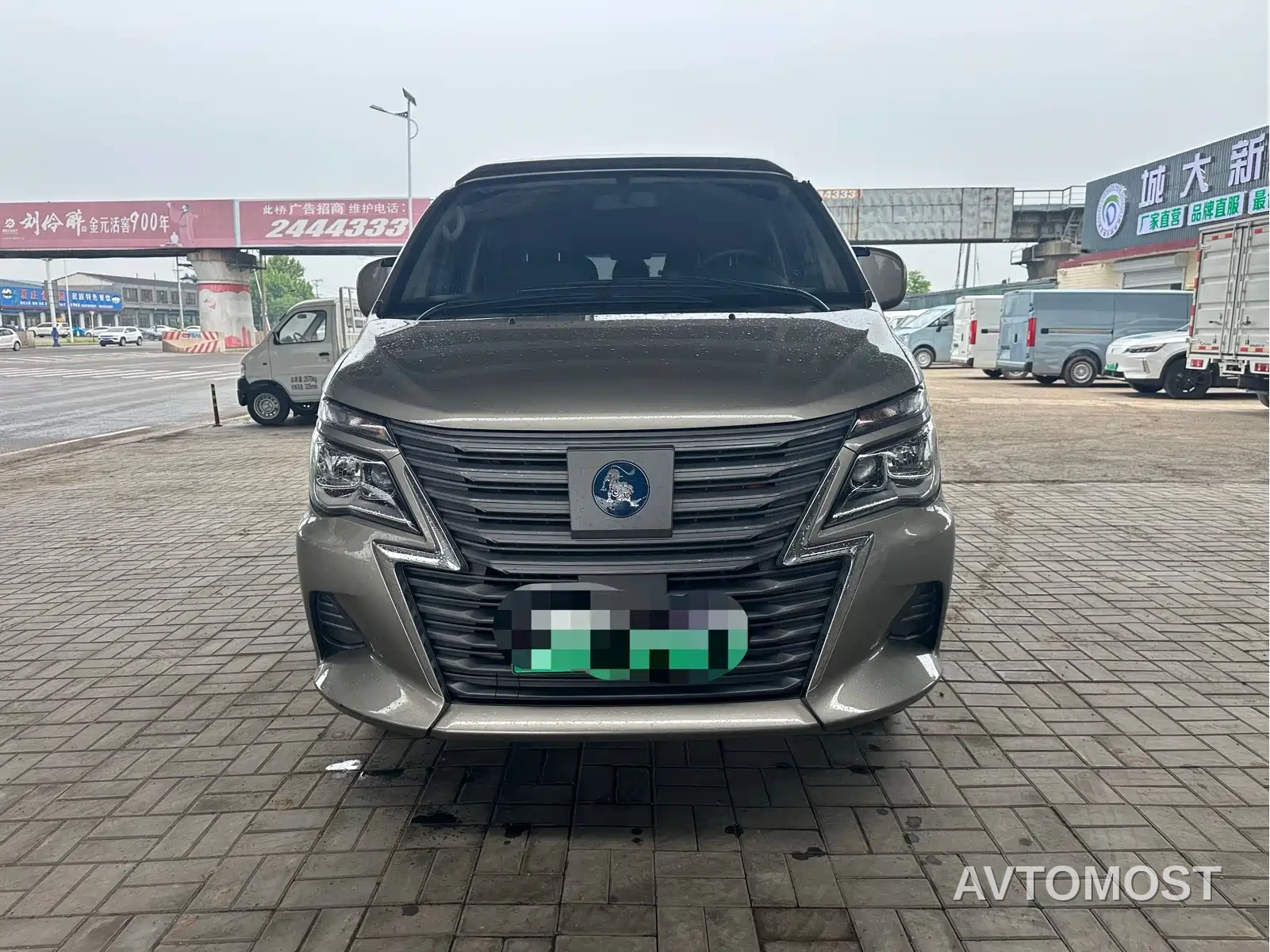 Dongfeng Fengxing Lingzhi New Energy 2024 Standard Base Model 9-seater — фото 2
