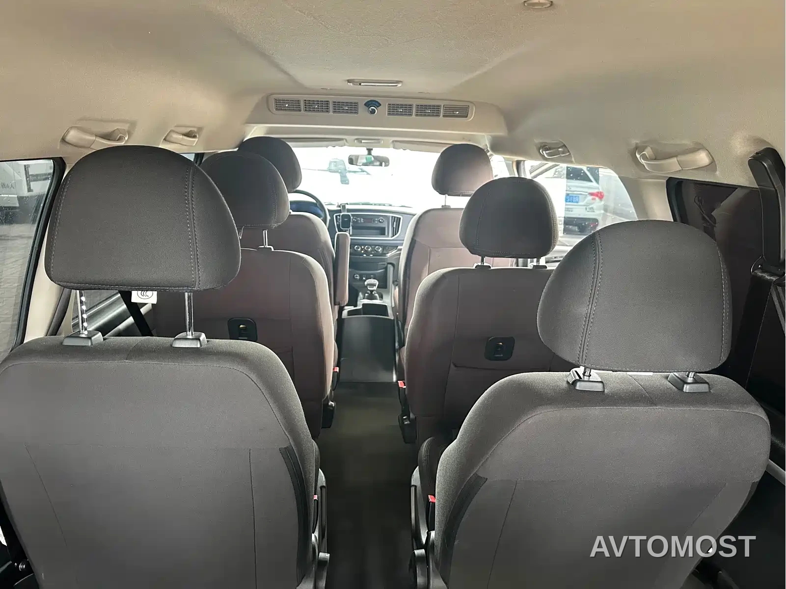 Dongfeng Fengxing Lingzhi New Energy 2024 Standard Base Model 9-seater — фото 8