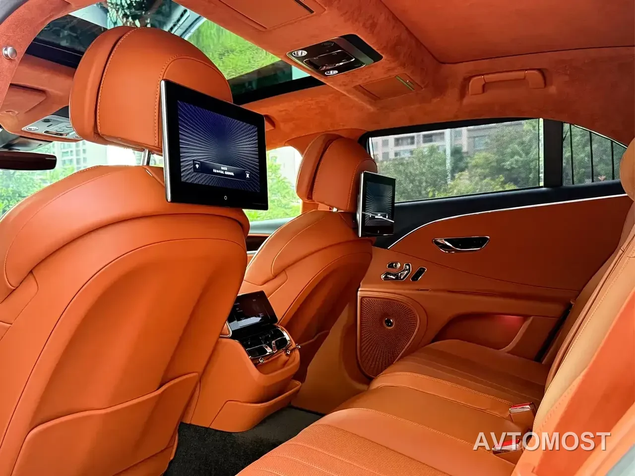 Bentley Flying Spur Plug-in Hybrid 2022 2.9T V6 Hybrid — фото 8