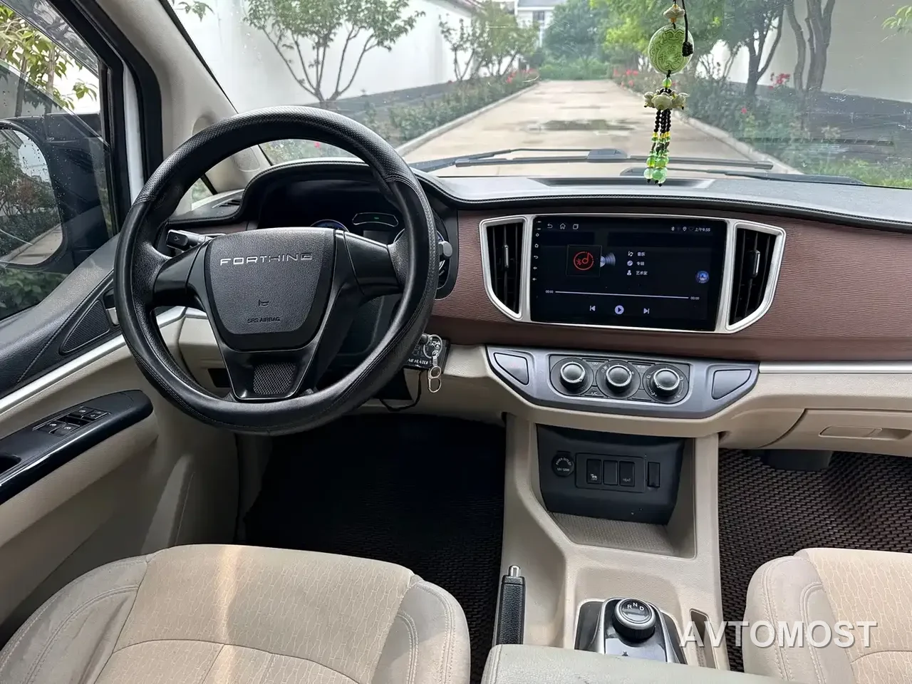 Dongfeng Fengxing Lingzhi New Energy 2021 Passenger Version Comfort 9-Seater — фото 4