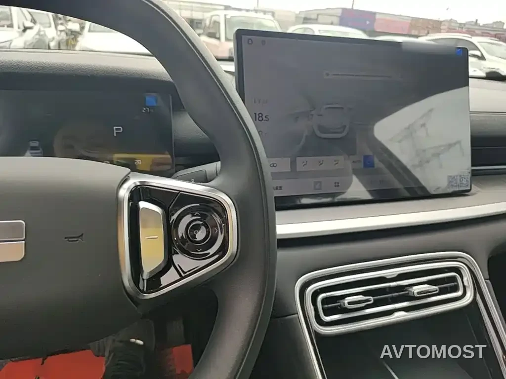 Geely Galaxy Stellar 6 2025 60km Voyager Edition — фото 10