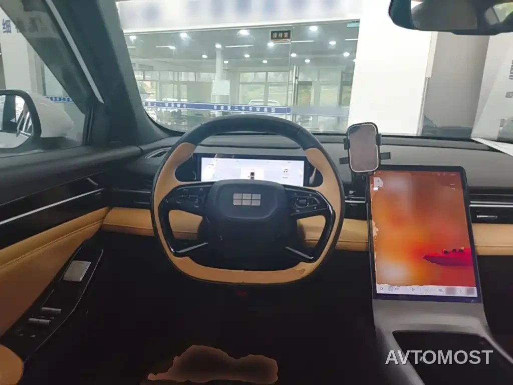 Geely Galaxy L6 2024 125km PLUS Soaring Dragon Edition — фото 11
