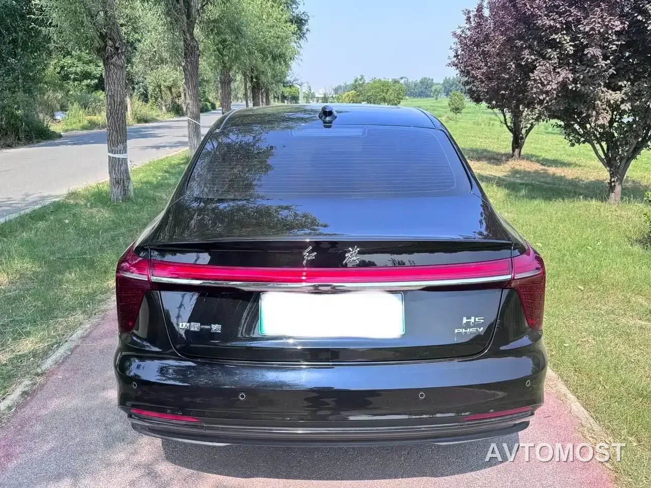 Hongqi H5 PHEV 2025 170 Super Hybrid Edition — фото 5