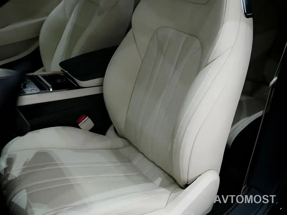 Bentley Continental Plug-in Hybrid 2026 GT Base Model — фото 13