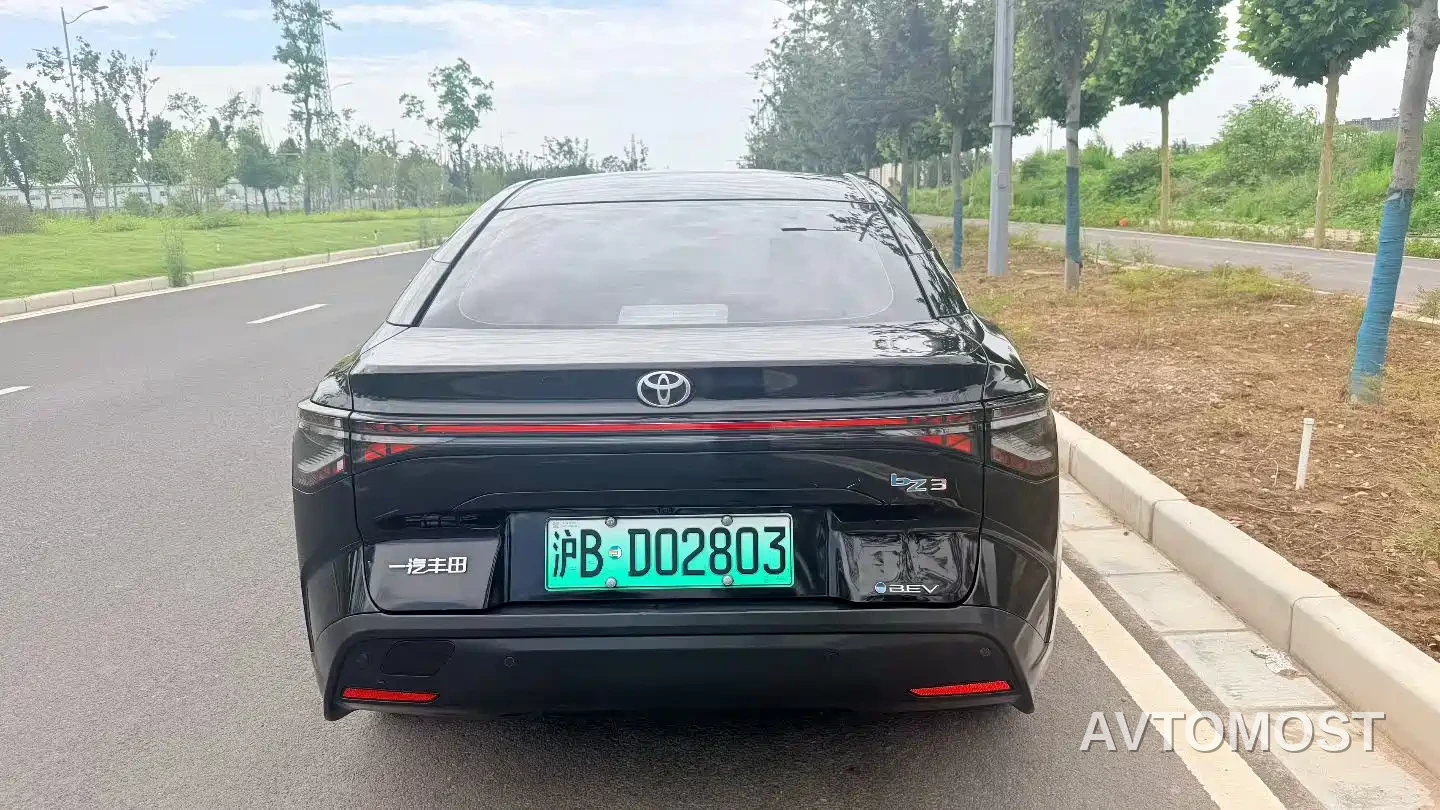 Toyota bZ3 2023 517km Elite PRO — фото 4