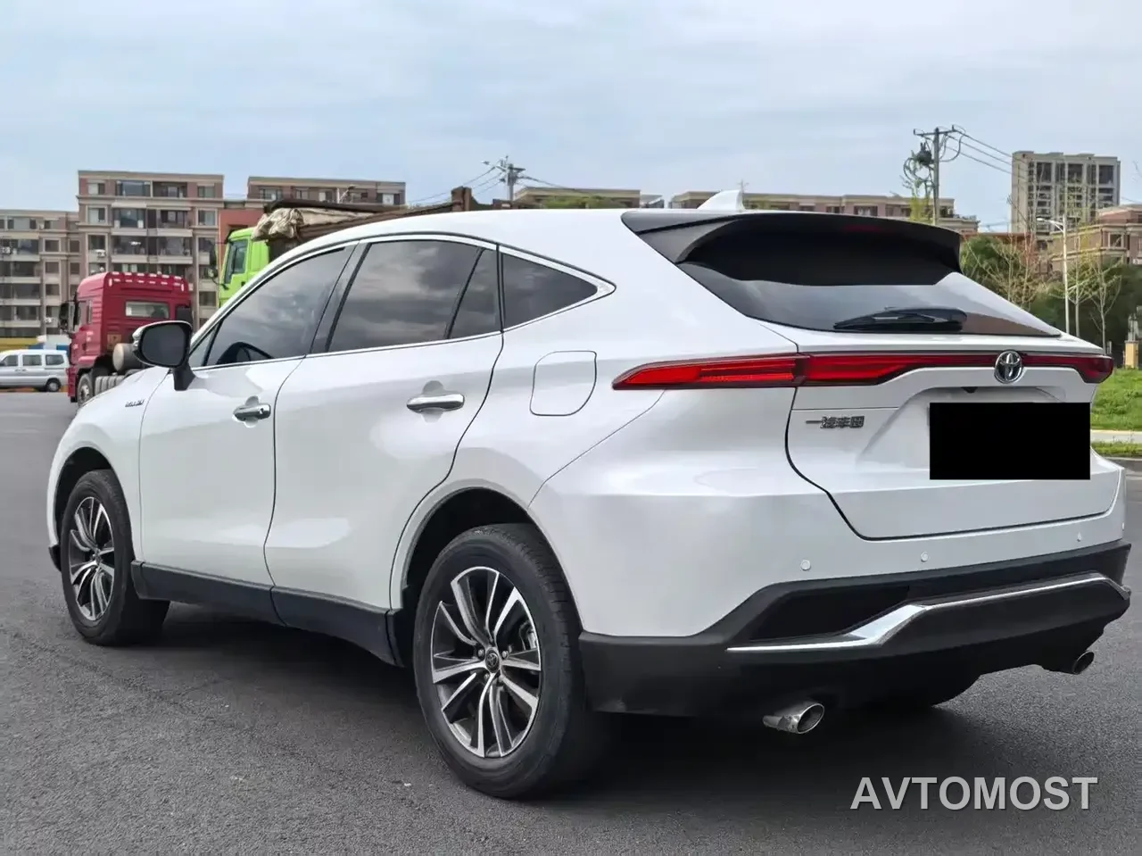 Toyota Lingfang HARRIER 2023 Hybrid 2.5L CVT 2WD Luxury Edition — фото 8