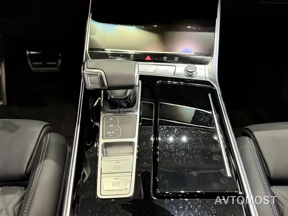 Audi A7 2025 Model 55 TFSI quattro Exclusive — фото 10