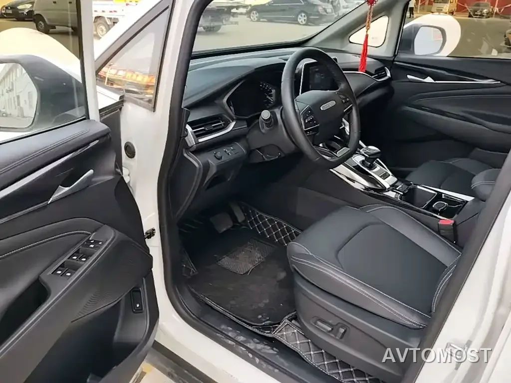 SAIC Maxus Dajia 5 2024 Facelift 1.3T PLUG IN Joy Edition 7-Seater — фото 14
