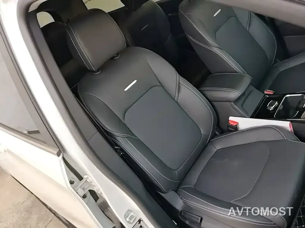 SAIC Maxus Dajia 5 2024 Facelift 1.3T PLUG IN Joy Edition 7-Seater — фото 22