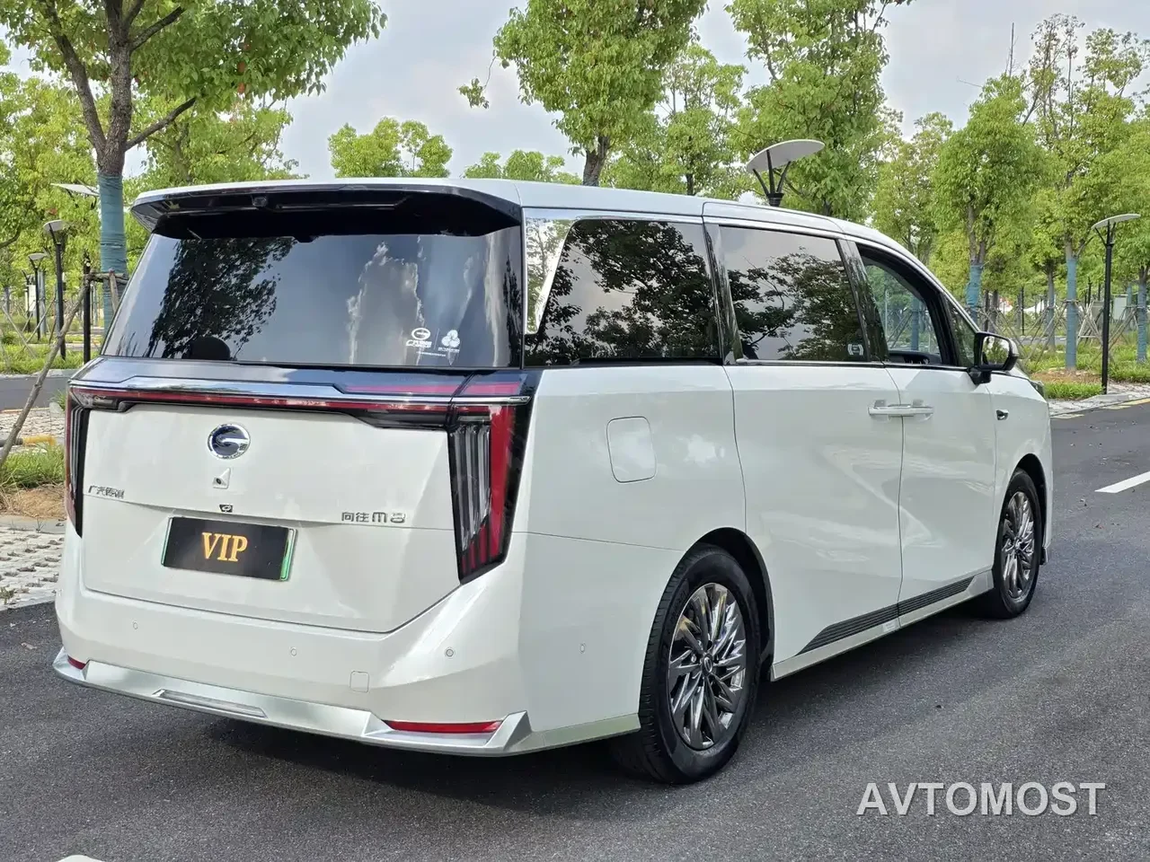 GAC Trumpchi Xiangwang M8 2025 Model QianKun Series Ultra First Class — фото 8