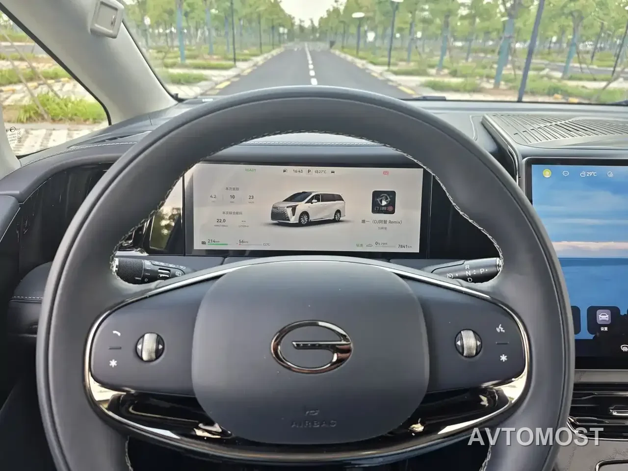 GAC Trumpchi Xiangwang M8 2025 Model QianKun Series Ultra First Class — фото 22