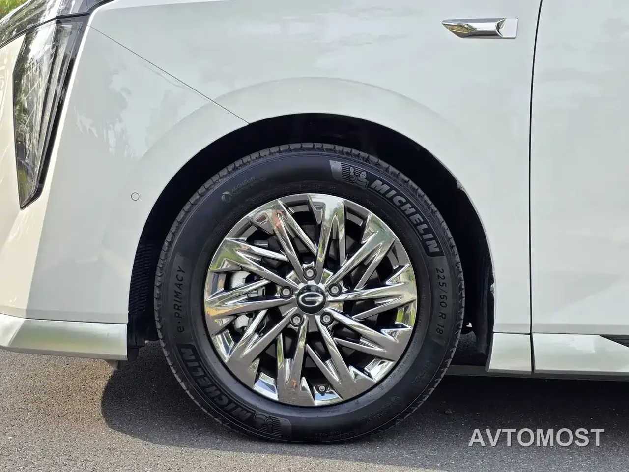 GAC Trumpchi Xiangwang M8 2025 Model QianKun Series Ultra First Class — фото 2