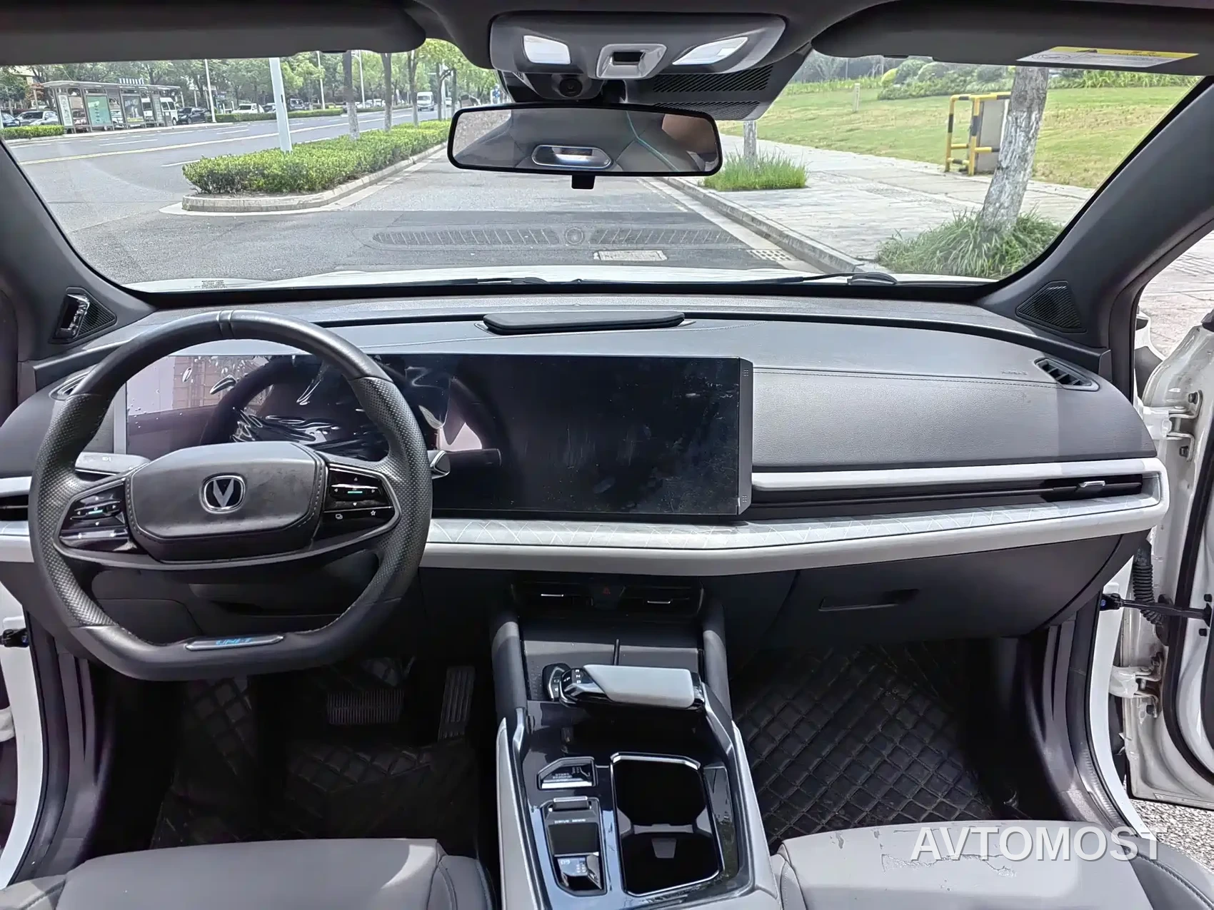 Changan UNI-T 2022 1.5T Excellence — фото 12