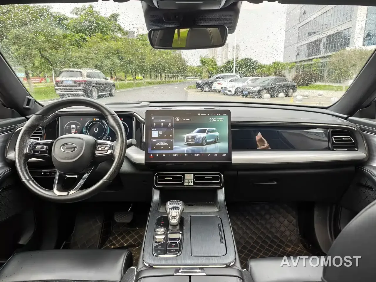 GAC Trumpchi GS8 2022 Dual Engine Series 2.0TM 2WD Premium Edition (7-Seater) — фото 3