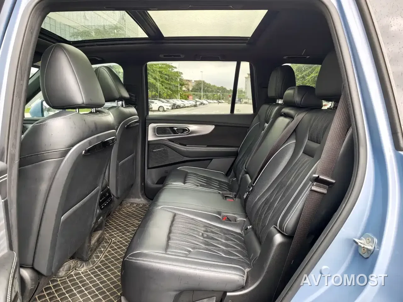 GAC Trumpchi GS8 2022 Dual Engine Series 2.0TM 2WD Premium Edition (7-Seater) — фото 5