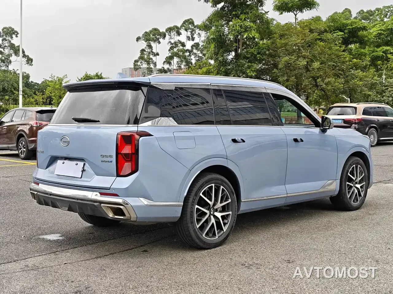 GAC Trumpchi GS8 2022 Dual Engine Series 2.0TM 2WD Premium Edition (7-Seater) — фото 11
