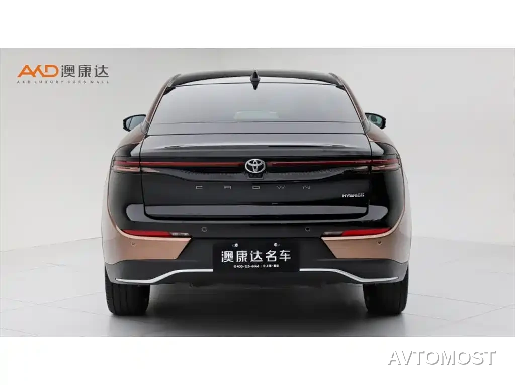 Toyota Crown 2018 2.0T Premium Edition — фото 4