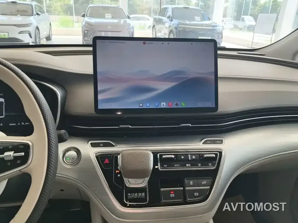 Roewe iMAX8 EV 2025 Model 1.5T DMH Land Premium Edition — фото 11