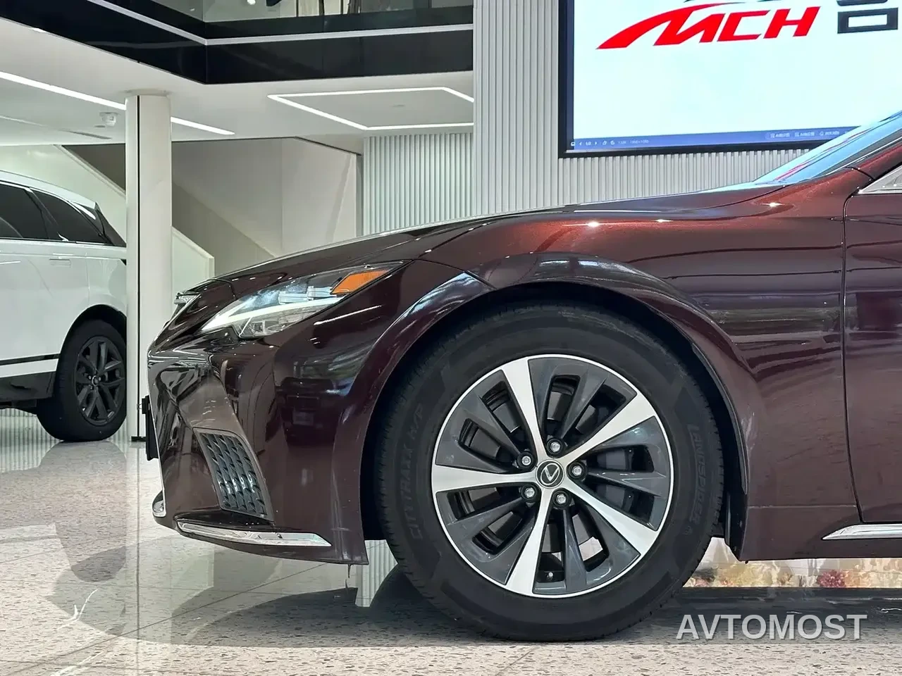 Lexus LS 2021 500h Excellence Edition — фото 14