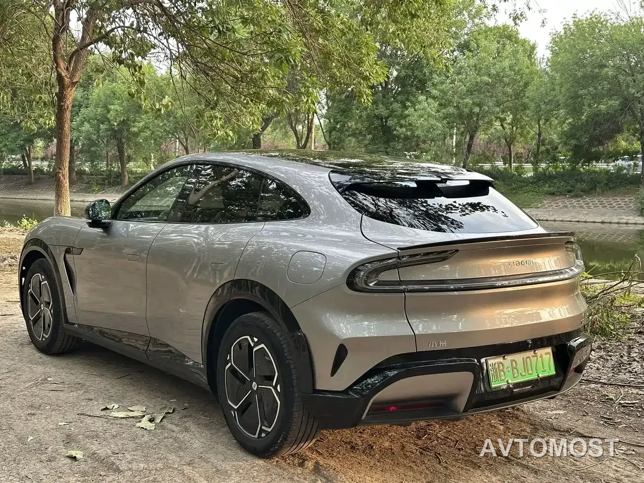 Xiaomi YU7 2025 Extended Range RWD Edition — фото 7