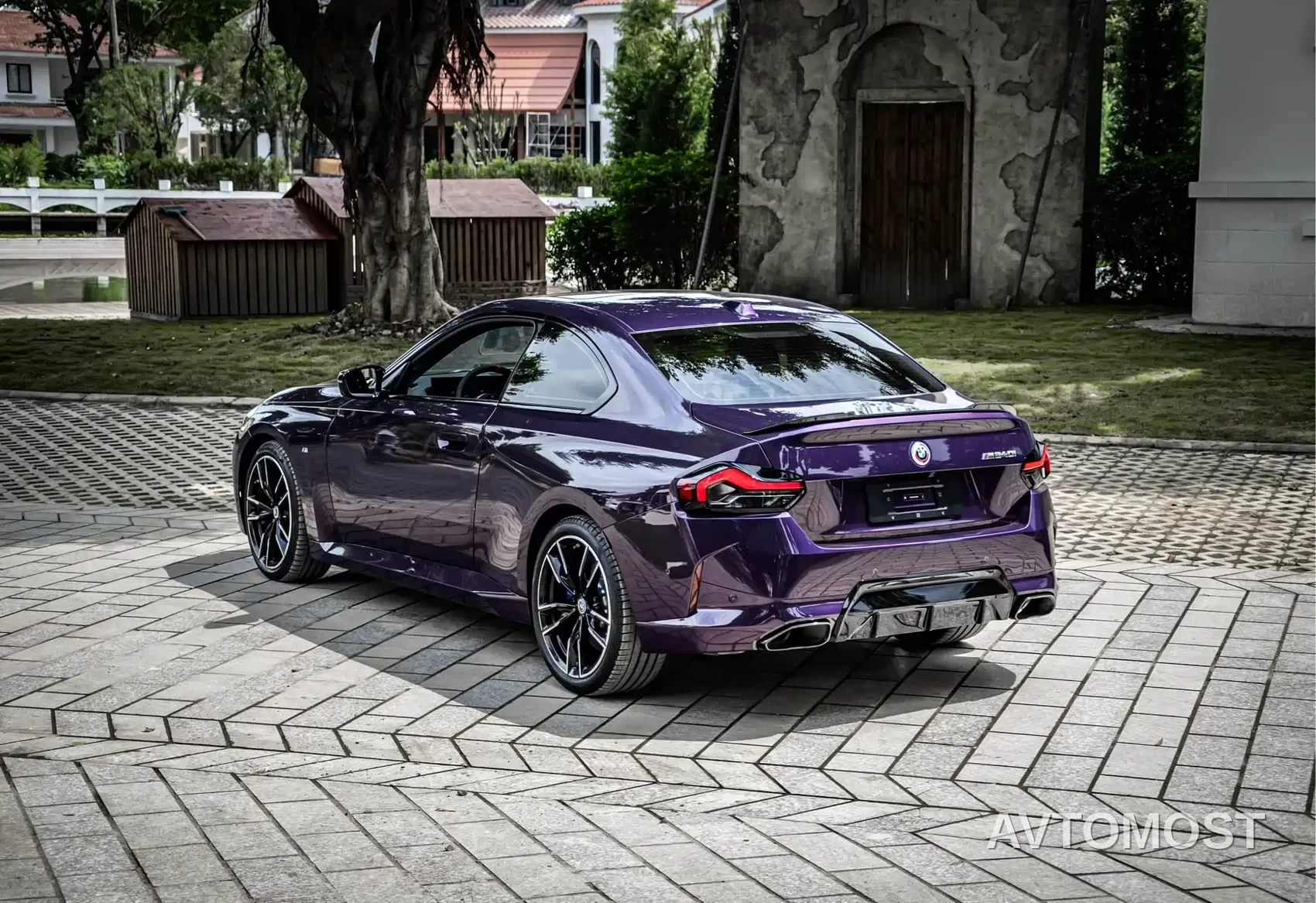 BMW M240i 2026 M240i xDrive — фото 4