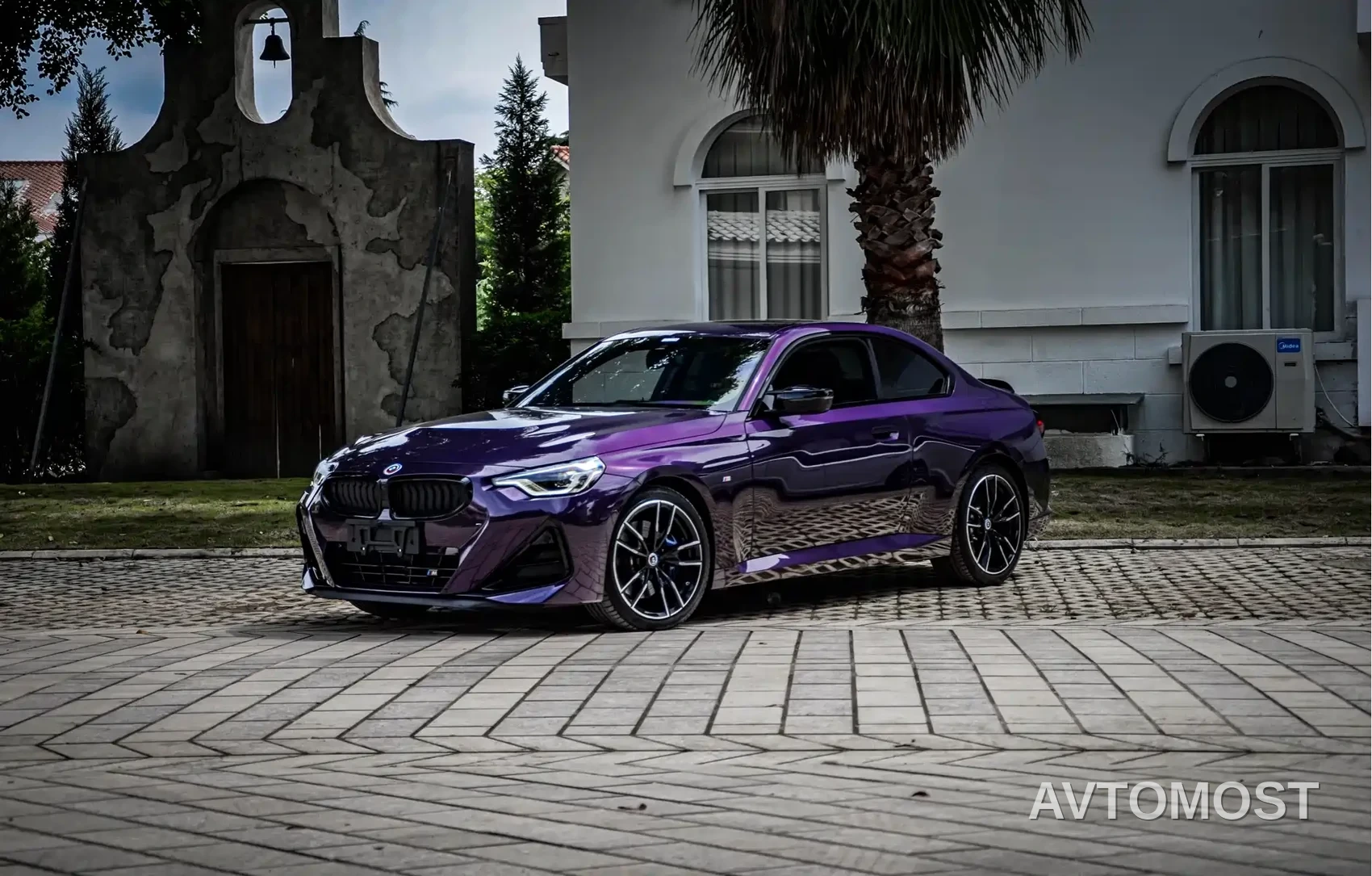 BMW M240i 2026 M240i xDrive — фото 23