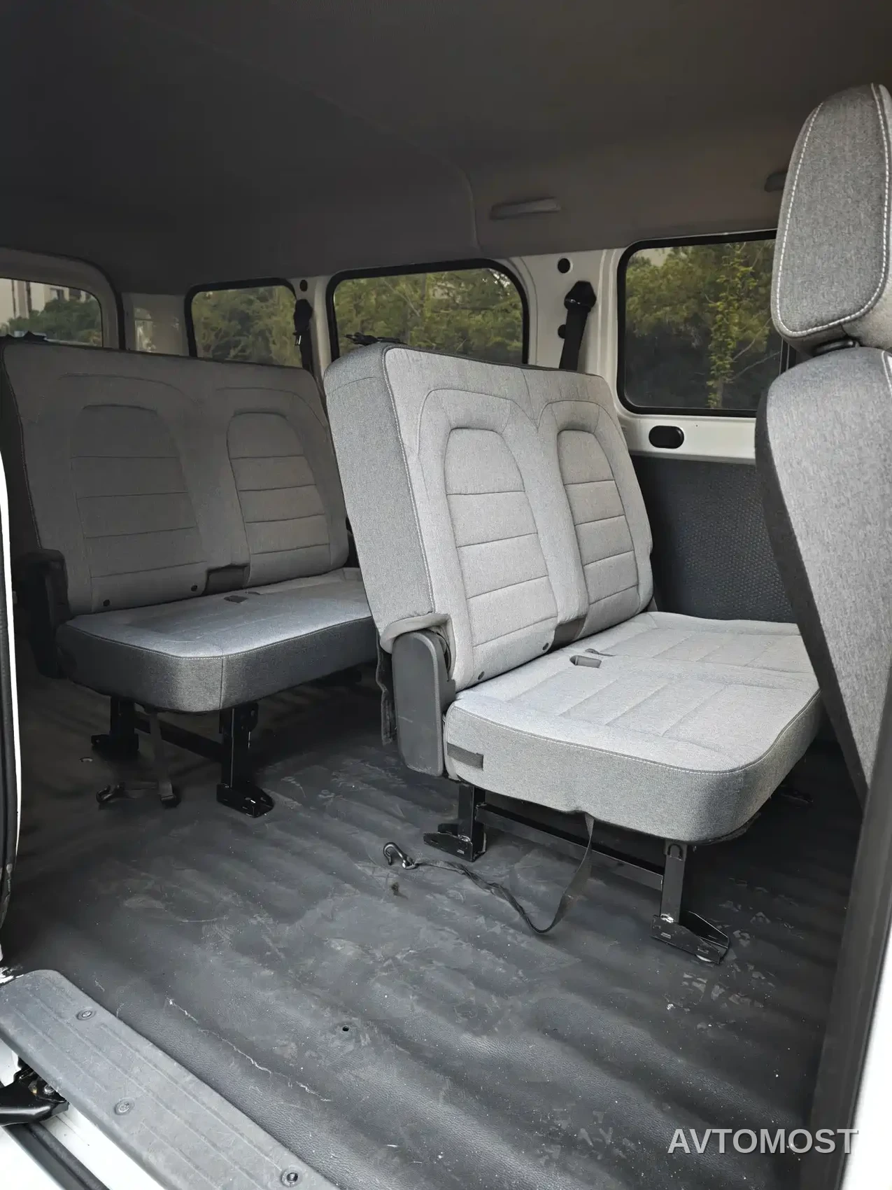 Wuling Yangguang 2024 300km Comfort Passenger Version 60kW — фото 8