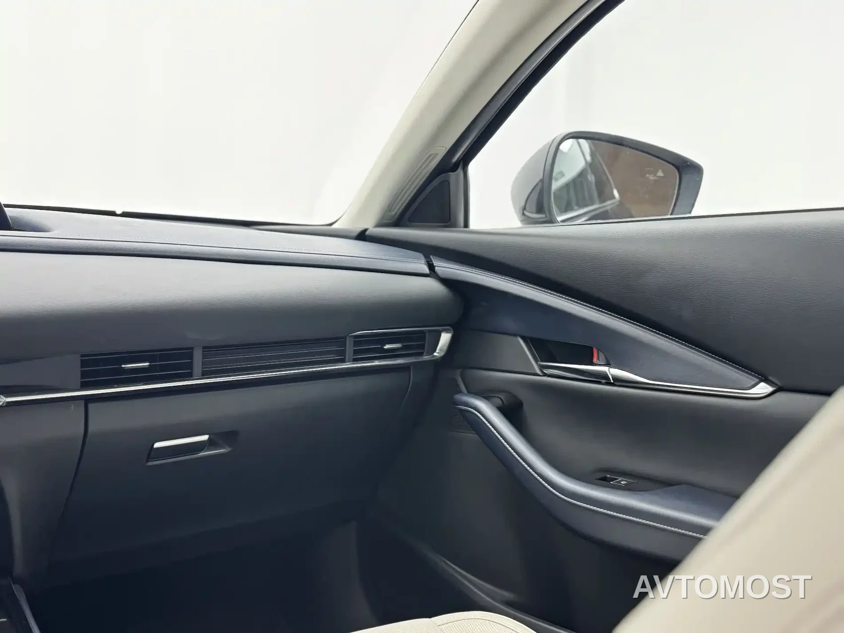 Mazda CX-30 EV 2021 Pure Electric Premium Edition — фото 16