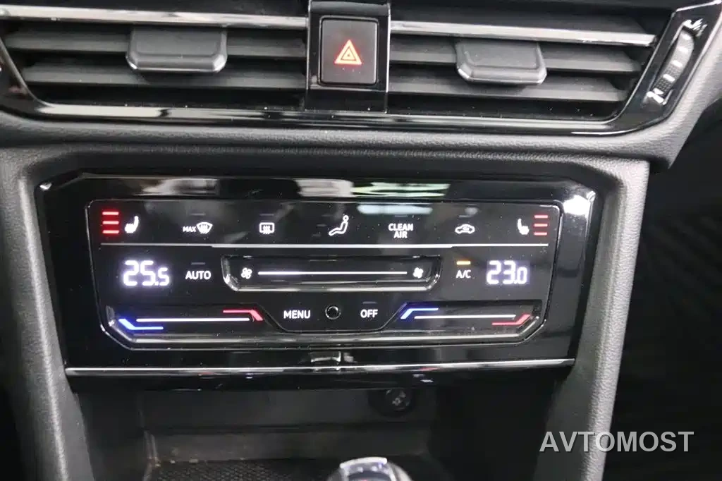 Volkswagen Tharu New Energy 2021 Panorama Premium Edition — фото 9