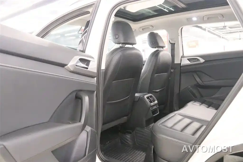 Volkswagen Tharu New Energy 2021 Panorama Premium Edition — фото 16