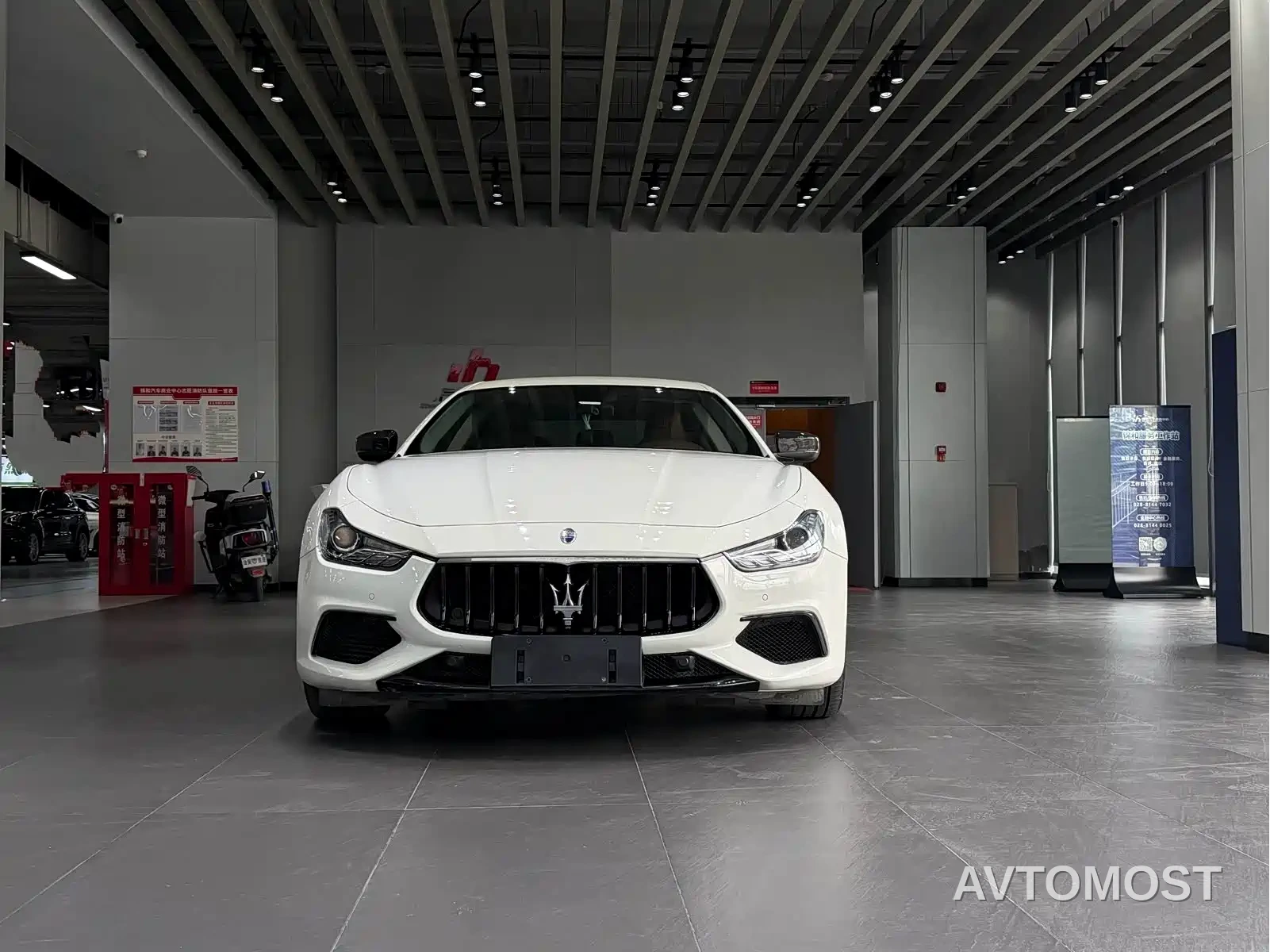 Maserati Ghibli 2021 3.0T GranSport — фото 2
