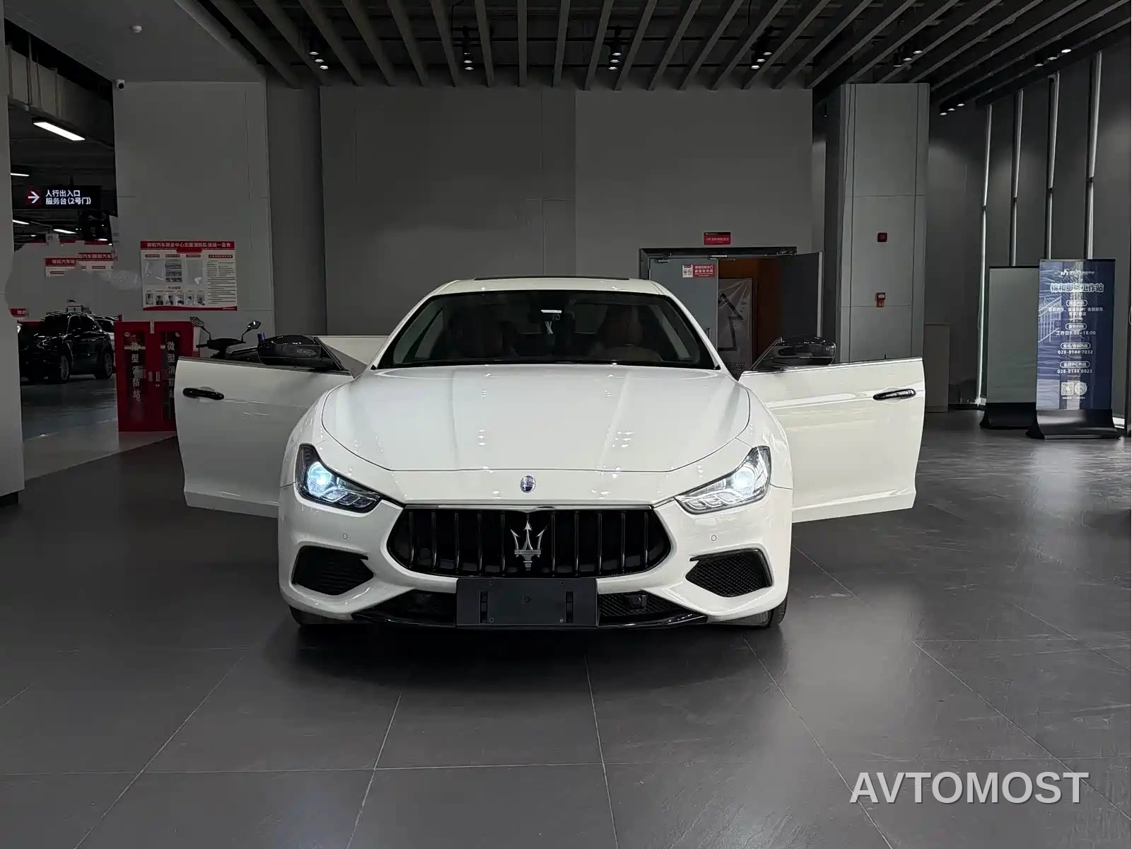 Maserati Ghibli 2021 3.0T GranSport — фото 4