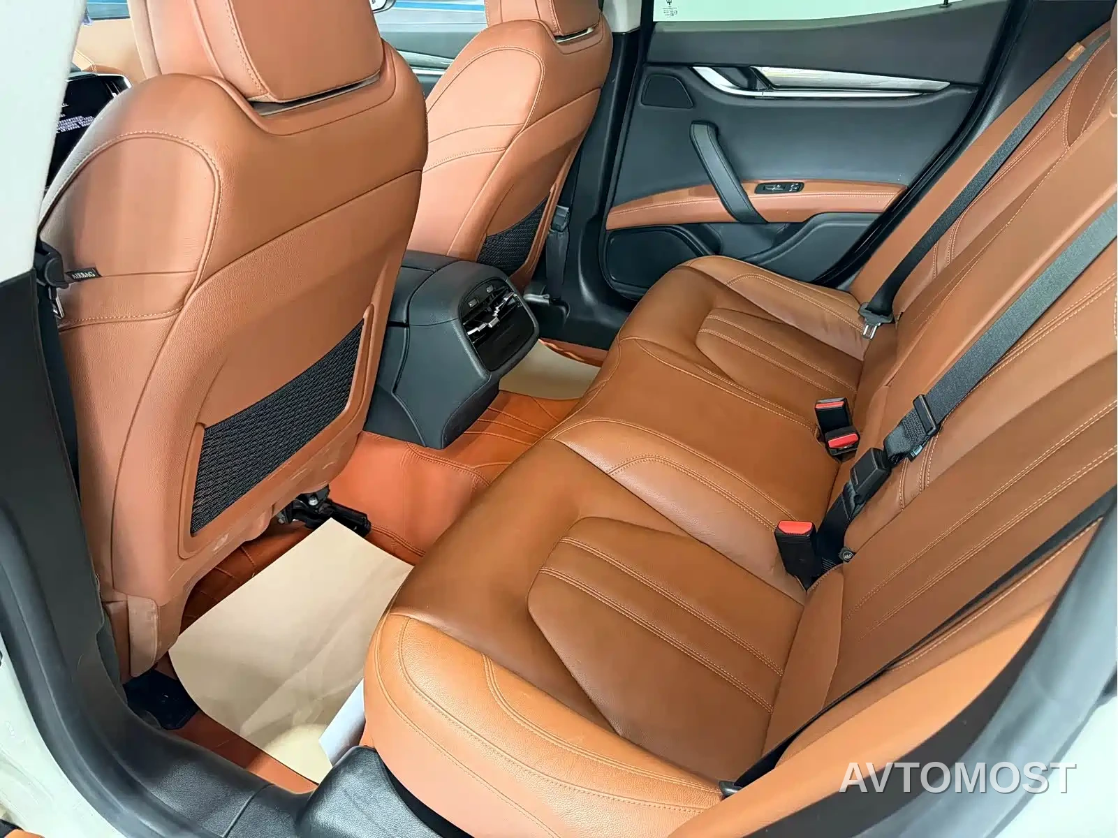 Maserati Ghibli 2021 3.0T GranSport — фото 15